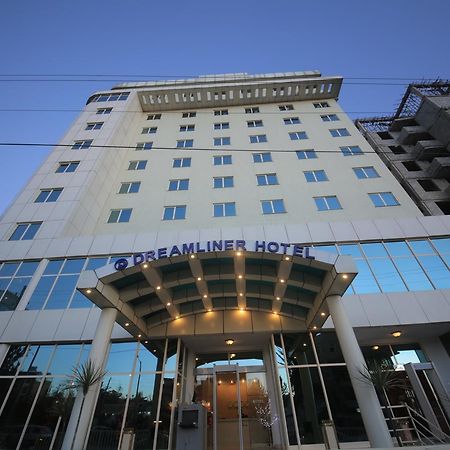 Dreamliner Hotel Addis Ababa Exterior photo